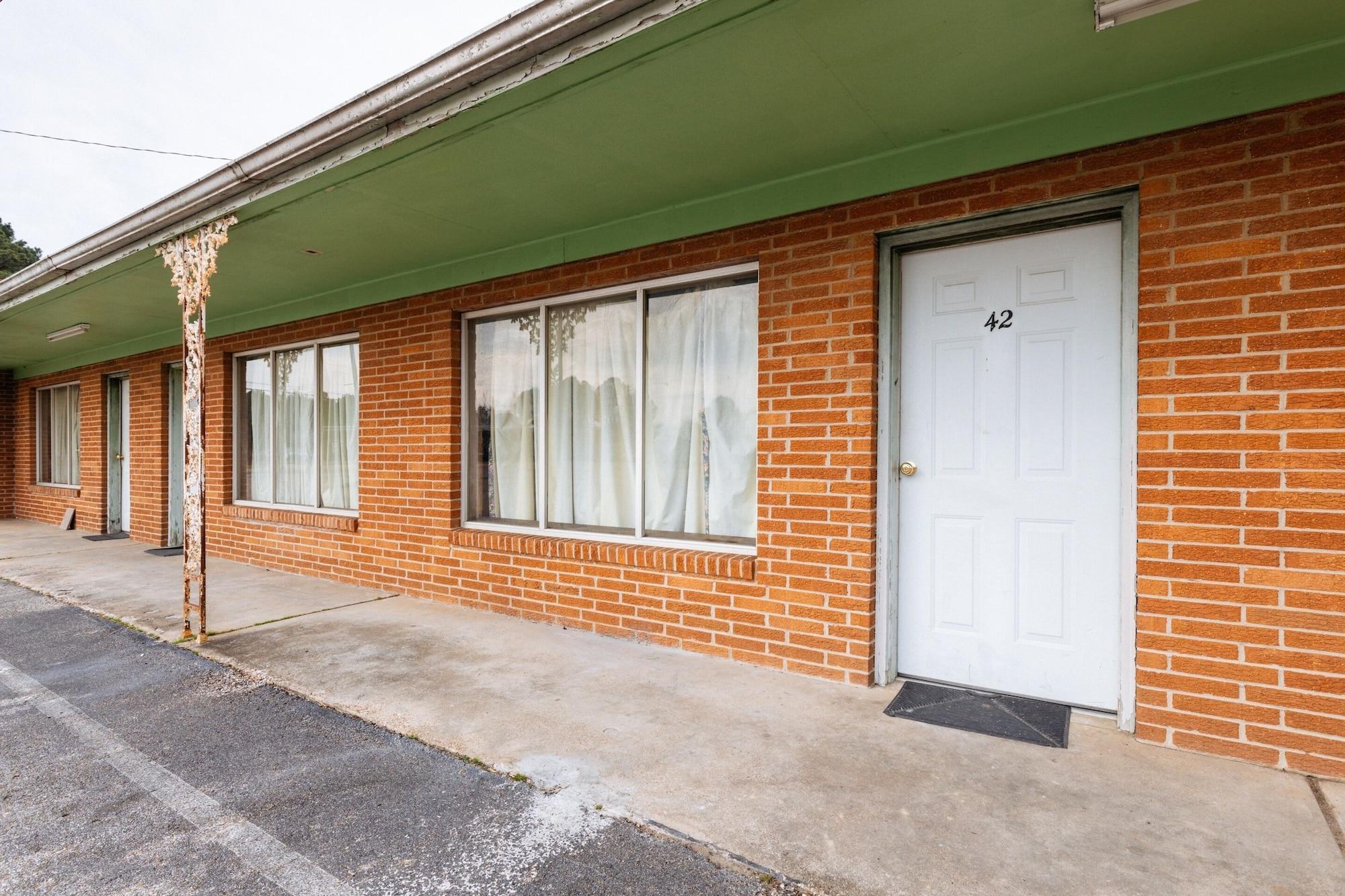 Oyo Hotel Holly Springs Ms Exterior foto